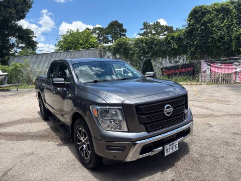 2021 Nissan Titan SV RWD photo