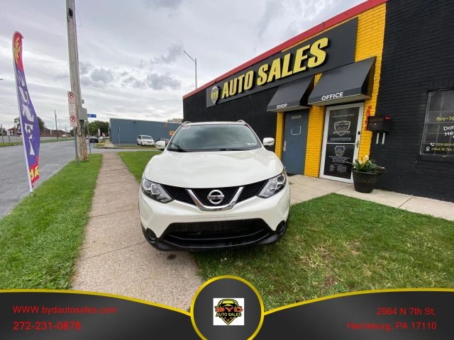 2017 Nissan Rogue Sport SV AWD photo