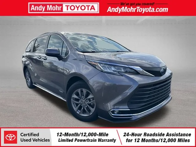 2021 Toyota Sienna XLE AWD photo
