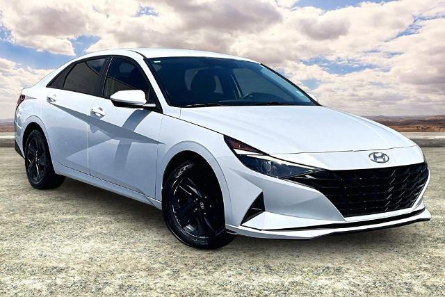 2021 Hyundai Elantra SEL FWD photo