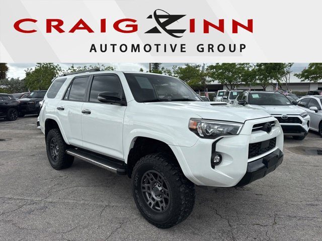 2021 Toyota 4Runner Venture 4WD photo
