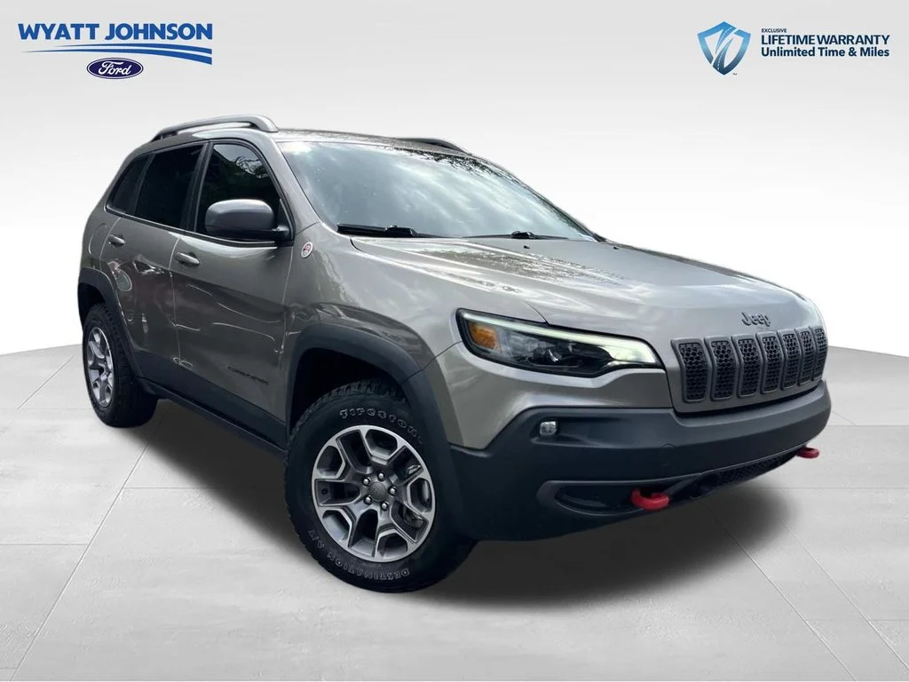 2021 Jeep Cherokee Trailhawk 4WD photo