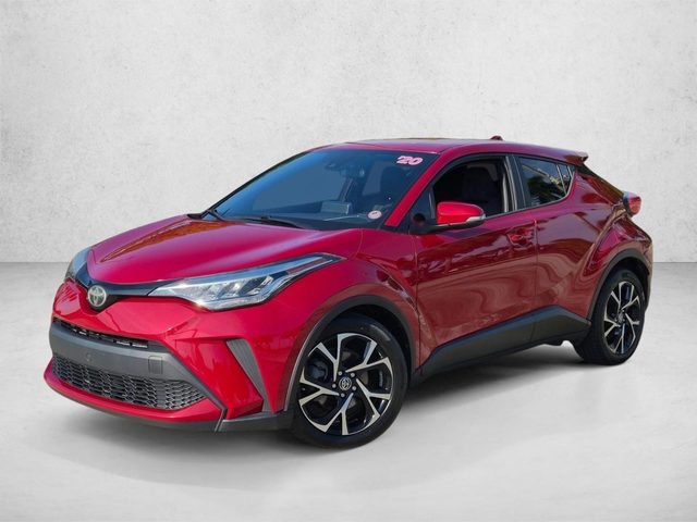 2020 Toyota C-HR XLE FWD photo