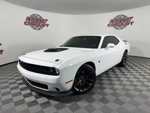 2020 Dodge Challenger R/T Scat Pack RWD photo