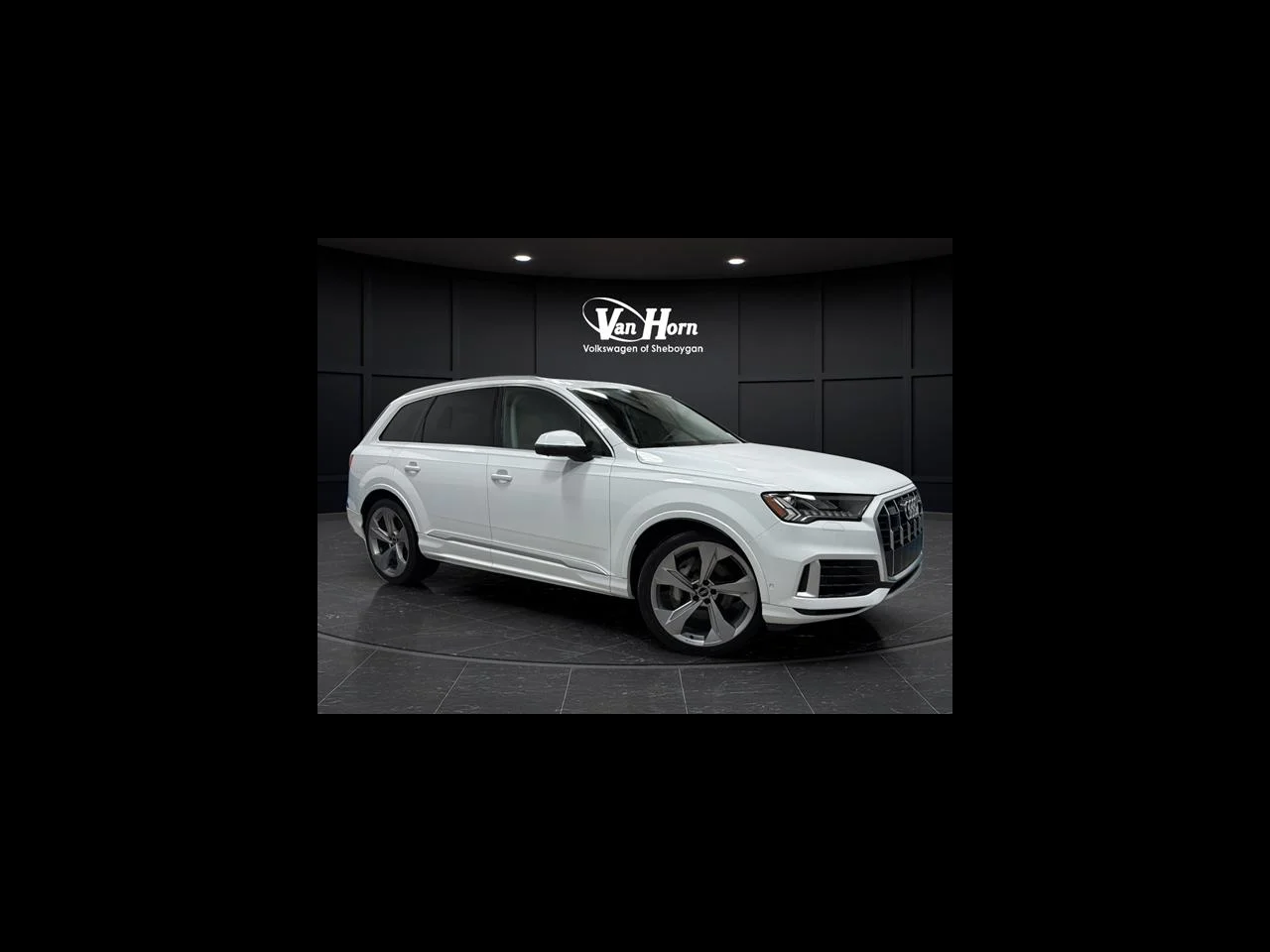 2021 Audi Q7 Prestige AWD photo