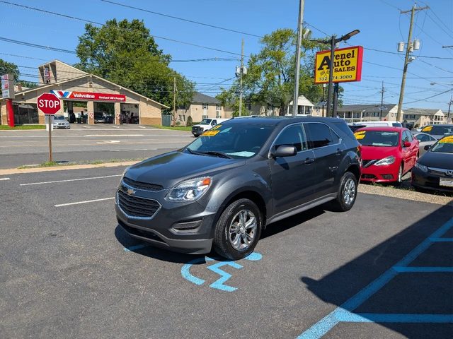 2017 Chevrolet Equinox LS AWD photo