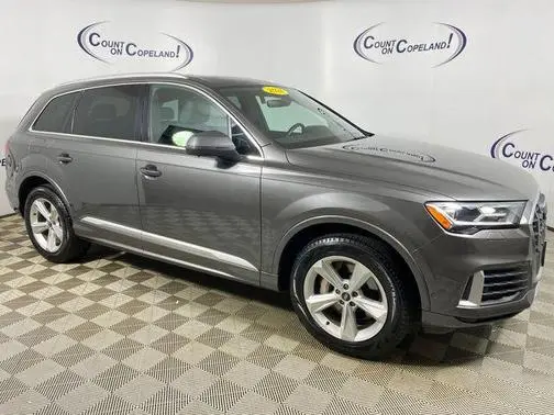 2021 Audi Q7 Premium AWD photo