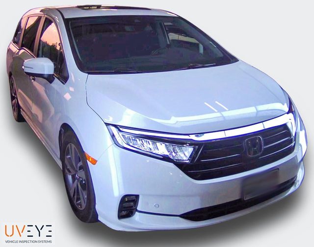 2021 Honda Odyssey Touring FWD photo