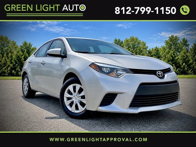 2015 Toyota Corolla LE FWD photo