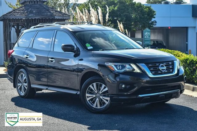 2020 Nissan Pathfinder SL FWD photo
