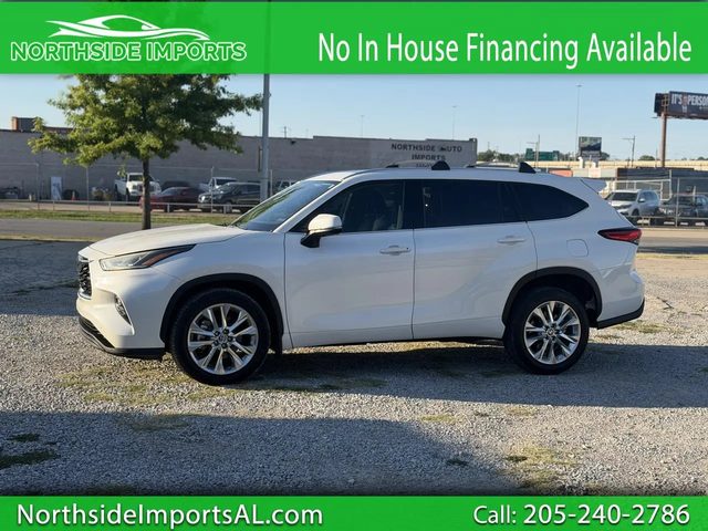 2021 Toyota Highlander Limited FWD photo