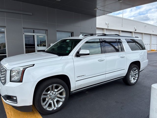 2020 GMC Yukon XL Denali 4WD photo