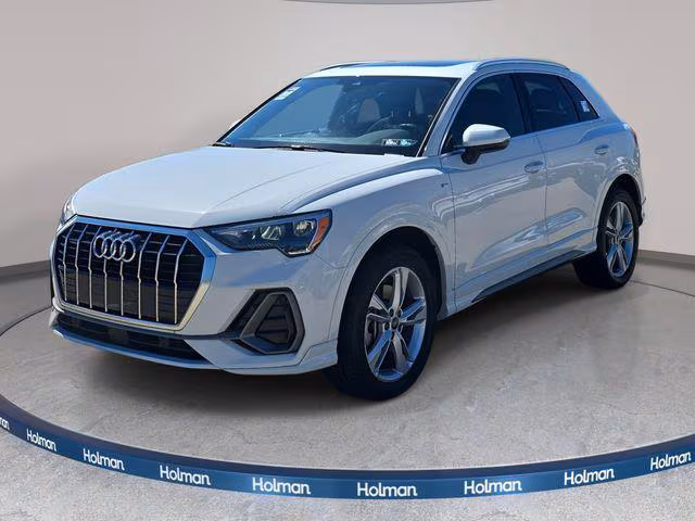 2021 Audi Q3 S line Premium AWD photo