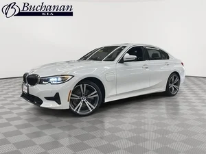 2021 BMW 3 Series 330e xDrive AWD photo