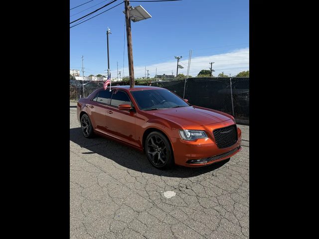 2020 Chrysler 300 300S RWD photo
