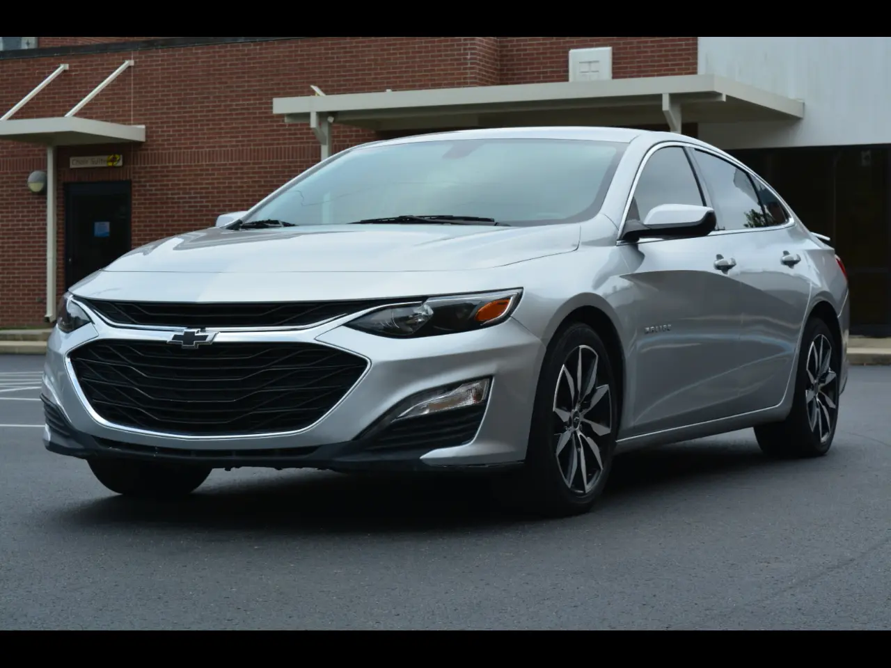 2021 Chevrolet Malibu RS FWD photo