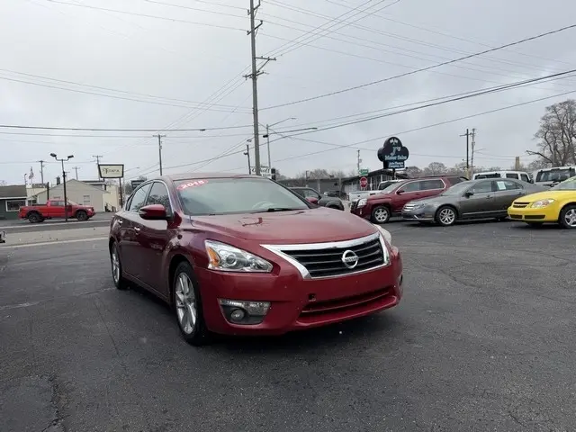 2015 Nissan Altima 2.5 SV FWD photo