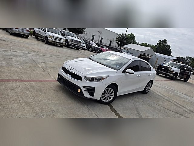 2021 Kia Forte FE FWD photo