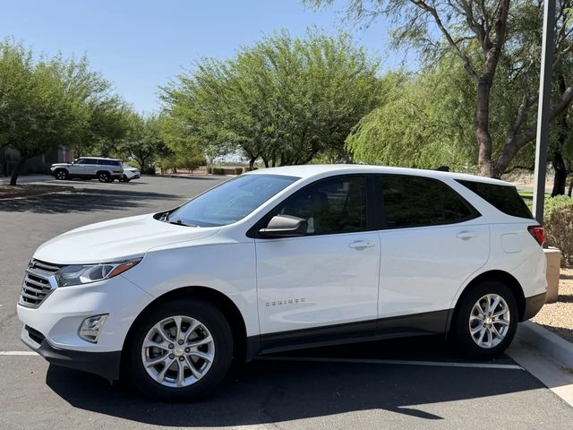 2021 Chevrolet Equinox LS FWD photo