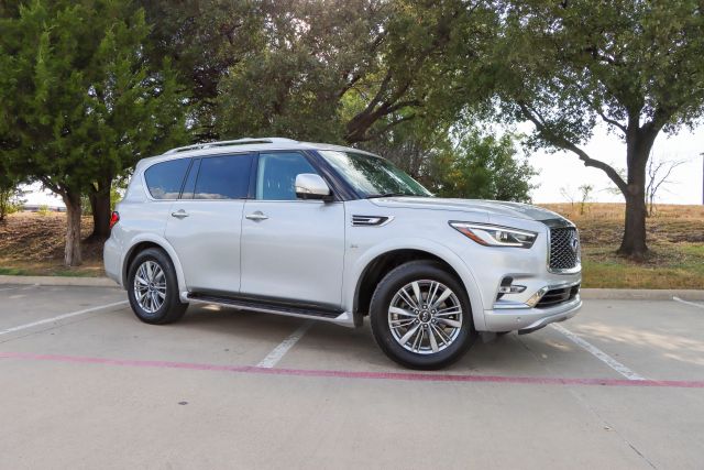 2020 Infiniti QX80 LUXE 4WD photo
