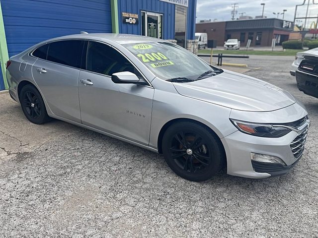 2019 Chevrolet Malibu LT FWD photo