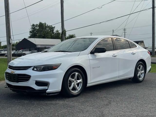 2017 Chevrolet Malibu LS FWD photo
