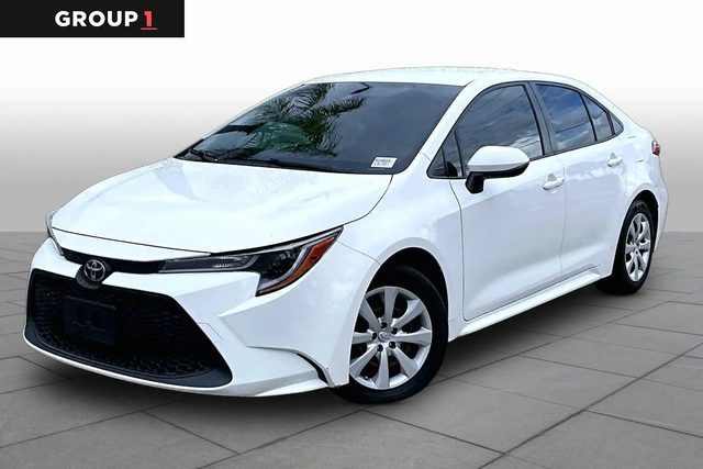2021 Toyota Corolla LE FWD photo