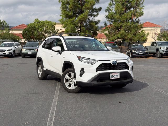 2021 Toyota RAV4 Hybrid XLE AWD photo