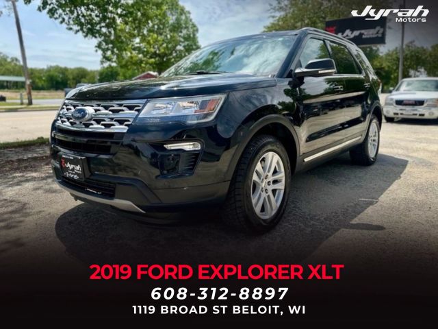 2019 Ford Explorer XLT 4WD photo