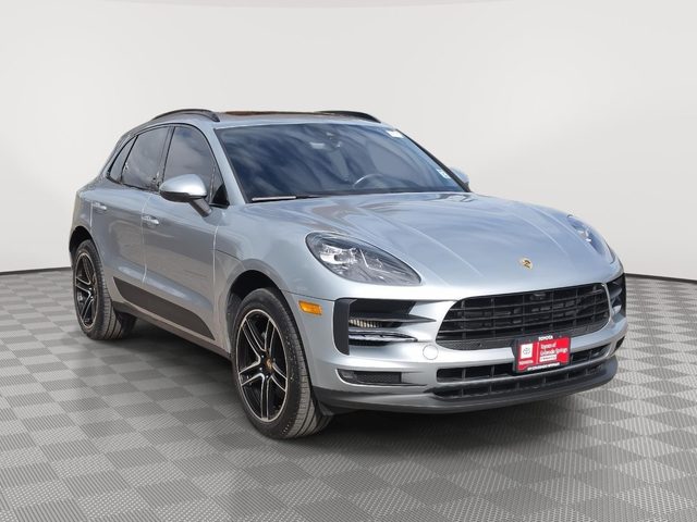 2021 Porsche Macan S AWD photo