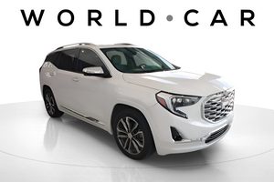 2020 GMC Terrain Denali FWD photo
