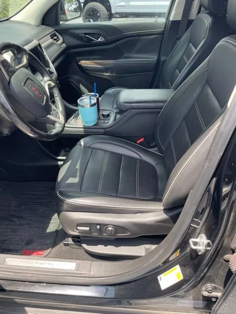 2021 GMC Acadia Denali FWD photo