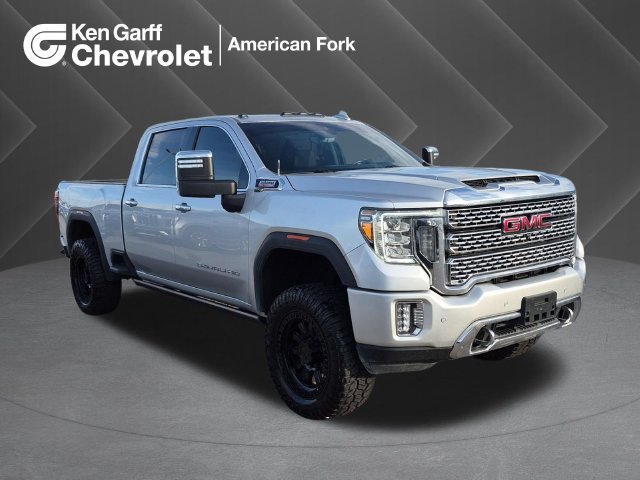 2021 GMC Sierra 2500HD Denali 4WD photo