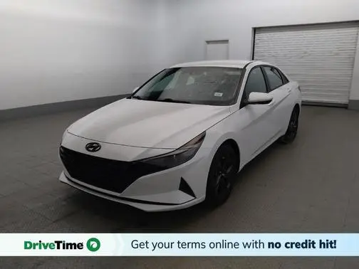 2021 Hyundai Elantra SEL FWD photo