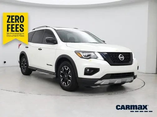 2020 Nissan Pathfinder SL FWD photo