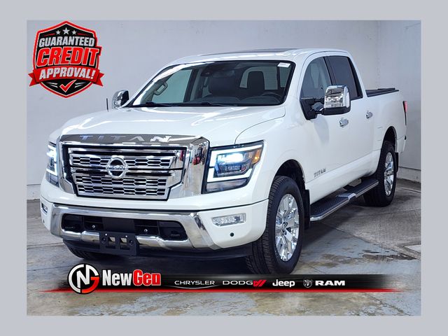 2021 Nissan Titan SL 4WD photo