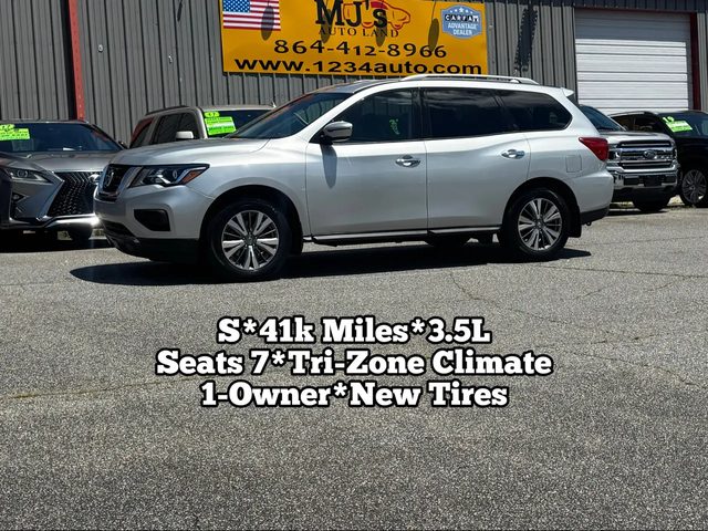 2020 Nissan Pathfinder S FWD photo