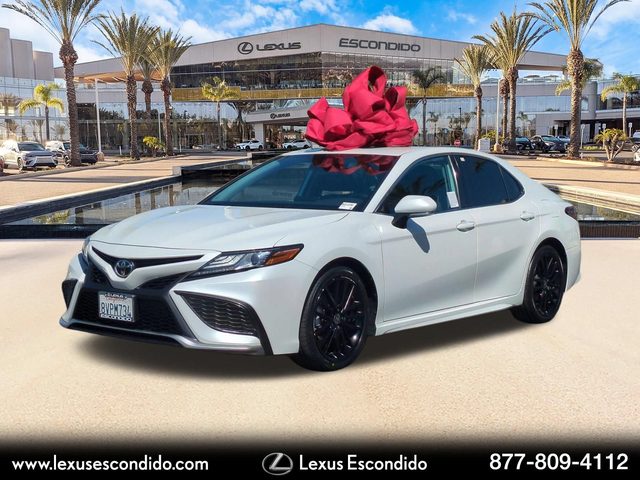 2021 Toyota Camry XSE FWD photo