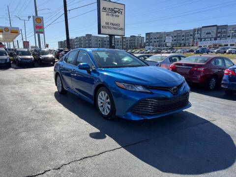 2020 Toyota Camry LE FWD photo