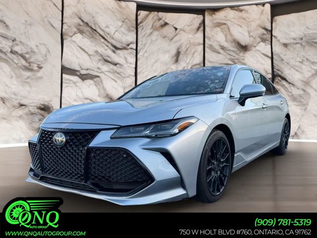 2021 Toyota Avalon Hybrid Limited FWD photo