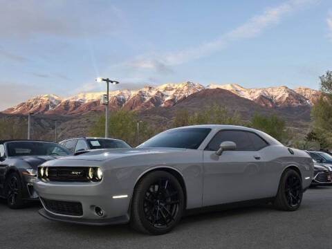 2021 Dodge Challenger R/T Scat Pack RWD photo
