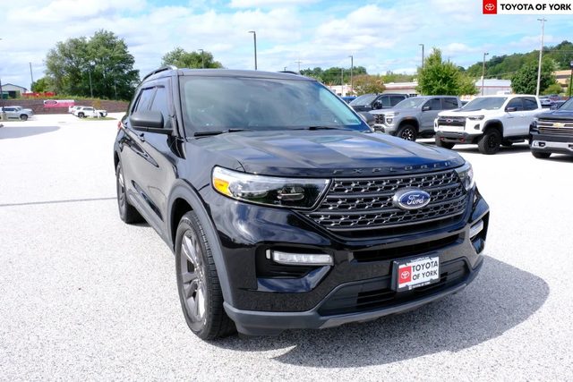 2021 Ford Explorer XLT 4WD photo