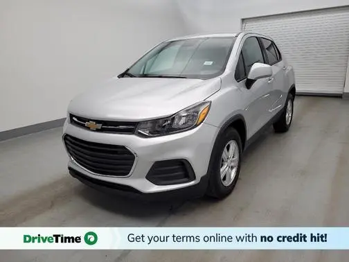 2021 Chevrolet Trax LS FWD photo