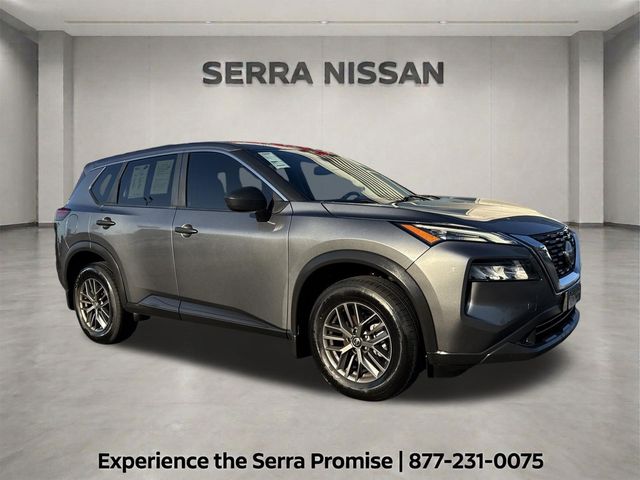 2021 Nissan Rogue S FWD photo