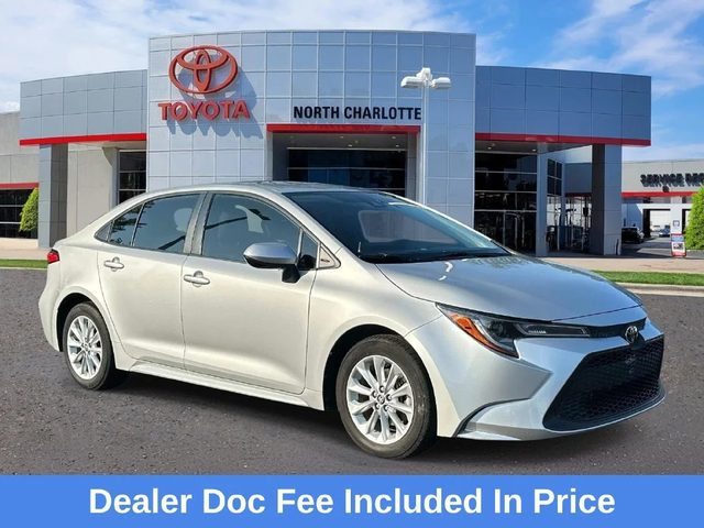 2021 Toyota Corolla LE FWD photo
