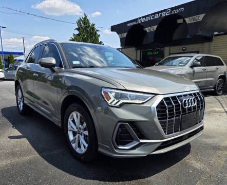 2021 Audi Q3 S line Premium Plus AWD photo