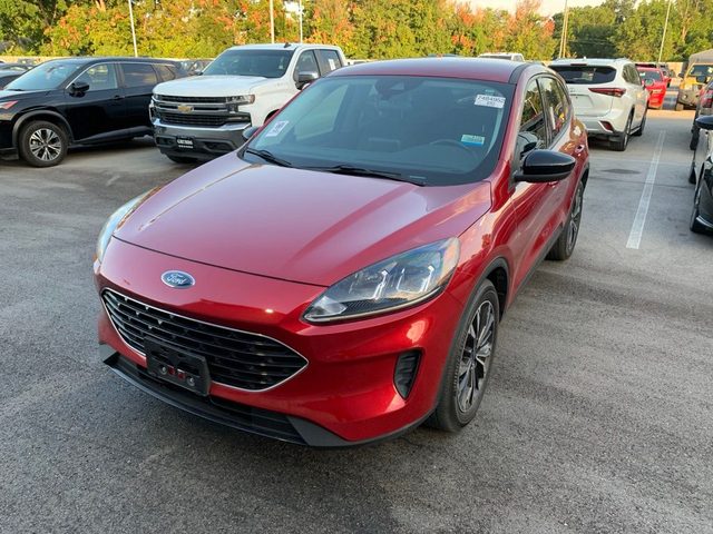 2021 Ford Escape SE FWD photo