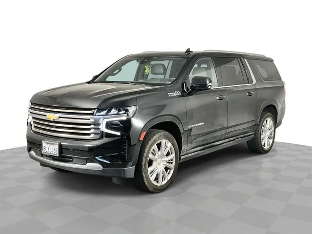 2021 Chevrolet Suburban High Country 4WD photo