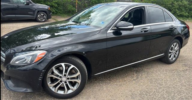 2015 Mercedes-Benz C-Class C 300 AWD photo