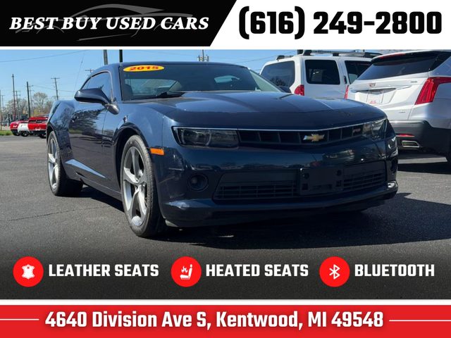 2015 Chevrolet Camaro LT RWD photo